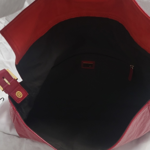 SOLD!!! Fendi XL baguette - Picture 11 of 14